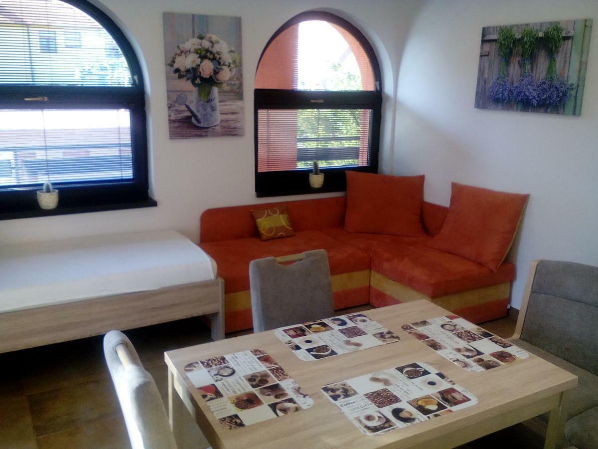 Apartament Oaza Vacenovice Zewnętrze zdjęcie